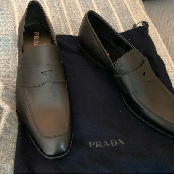 $990 Brand new Prada saffiano loafers. US 13 - Picture 2 of 9